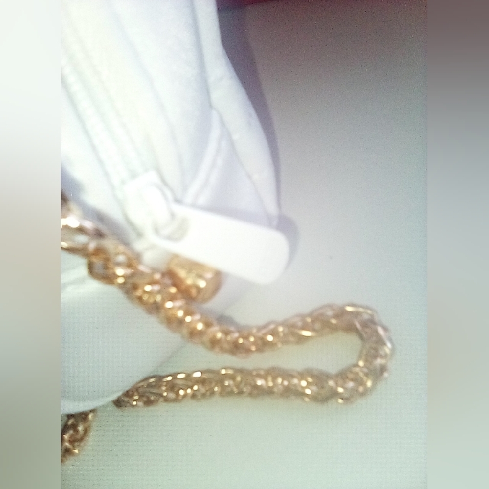 Christian Dior White Quilted Crossbody Gold Chain Star Charm GWP - Picture 16 of 16